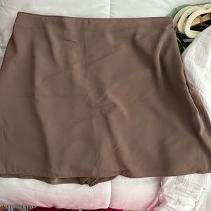 Abercrombie and Fitch skort